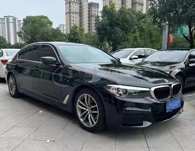 綿陽寶馬5系轎車出租
